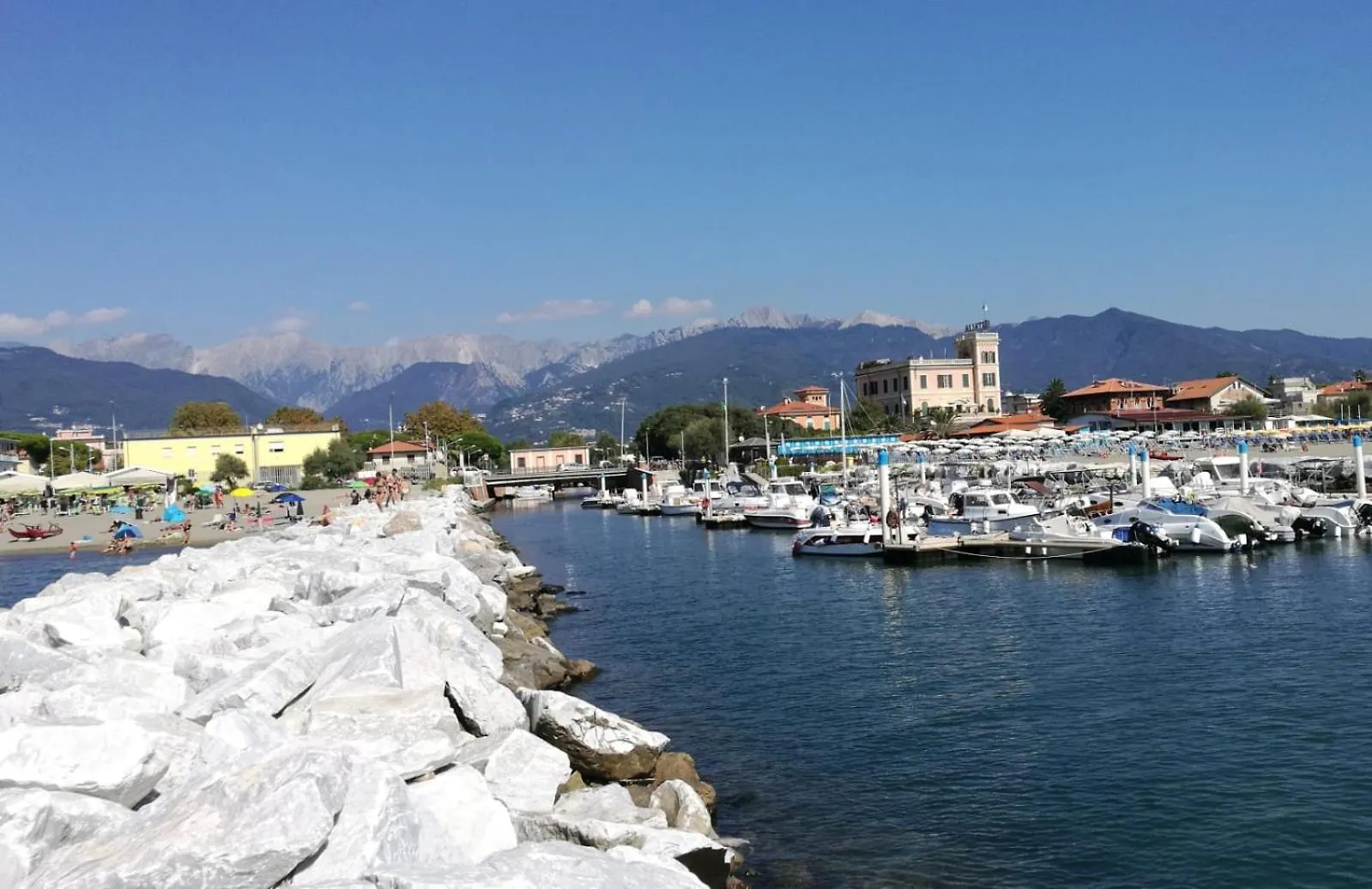 Appartamento Casa Luce Marina di Massa