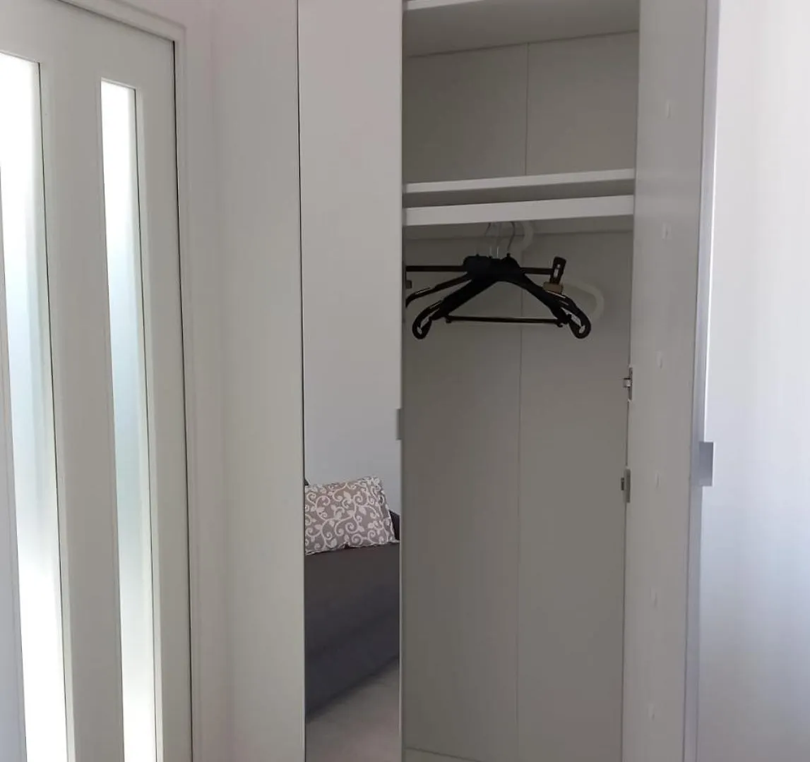 Casa Luce Apartment Marina di Massa 0*,